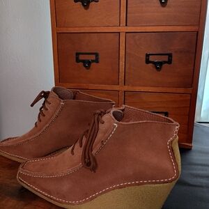 Unique Skinny Suede Material Women's Boot_ 10